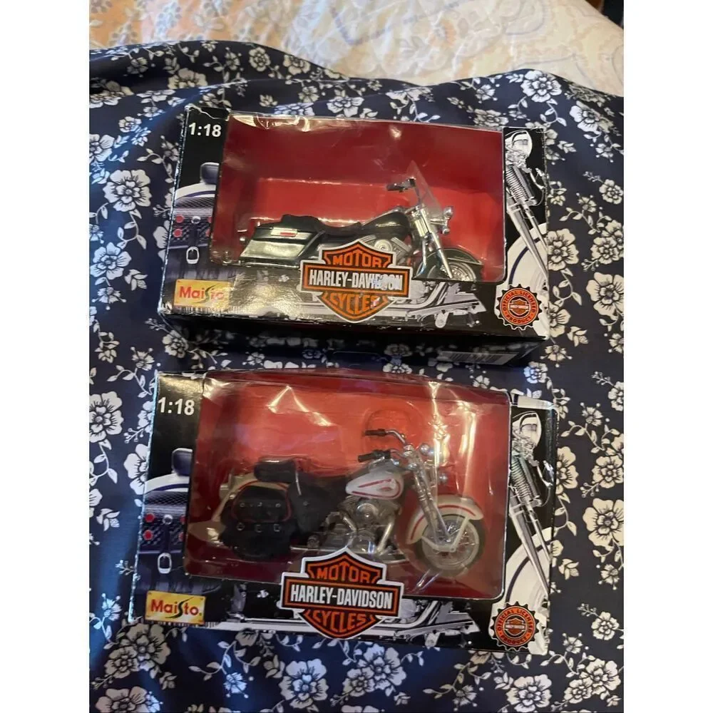 New Harley-Davidson Kids Die Cast Motorcycle Set 1:18 Set of 2